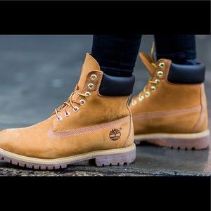 Brown & Cream Women’s Timberland Boots